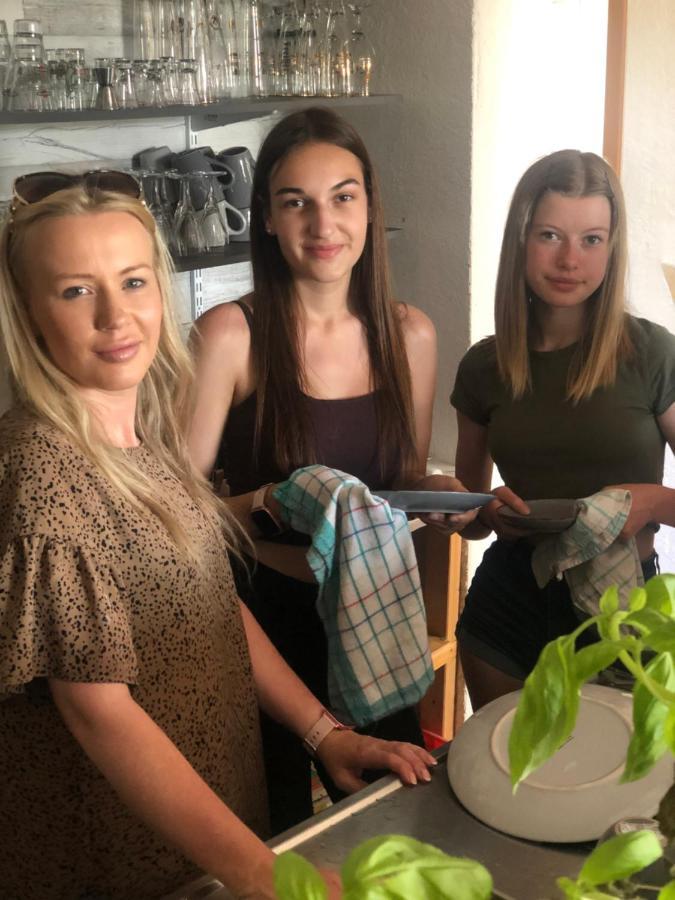 Goldigeferienwohnung "Am Markt" In Pirna Buitenkant foto