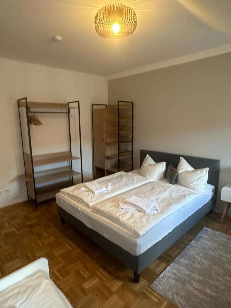 Goldigeferienwohnung "Am Markt" In Pirna Buitenkant foto